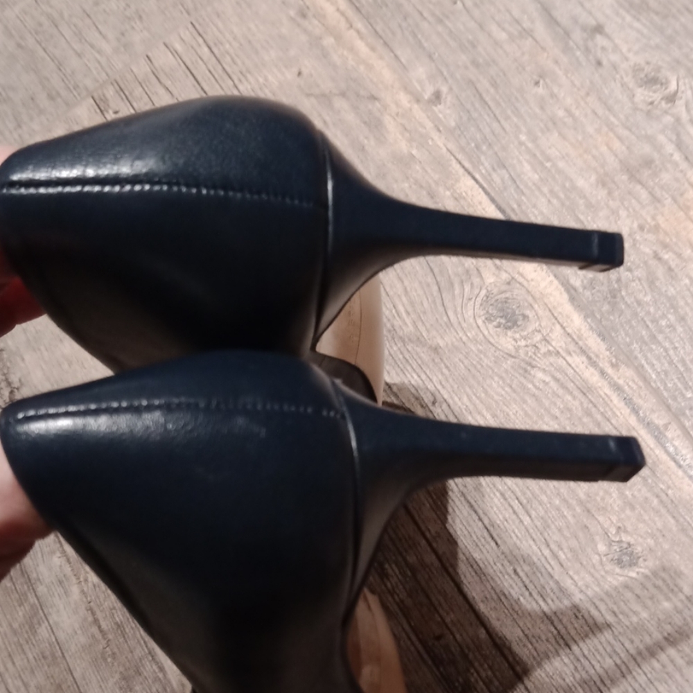 Zara Basic Heels - image 4